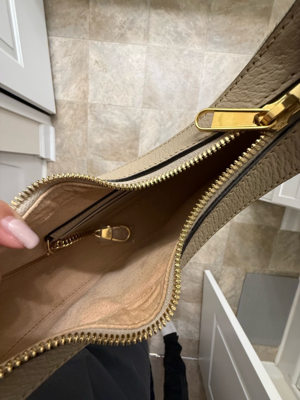 Gucci Small Ophidia Shoulder Bag - Picture 11 of 11